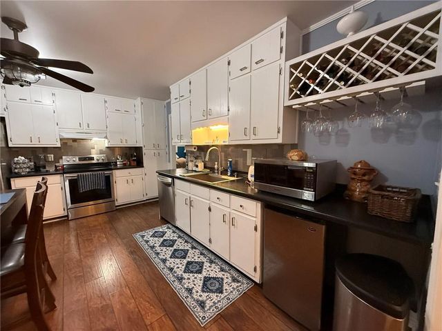 1284 Lob Lolly Way, Lawrenceville, GA 30043