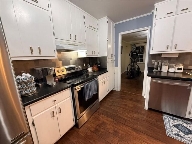 1284 Lob Lolly Way, Lawrenceville, GA 30043