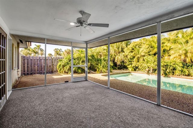 509 SPOONBILL WAY, Sarasota, FL 34236