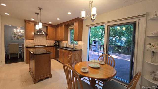 19 York Drive, New City, NY 10956