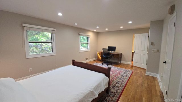 19 York Drive, New City, NY 10956
