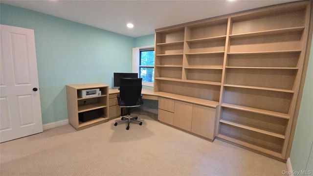 19 York Drive, New City, NY 10956