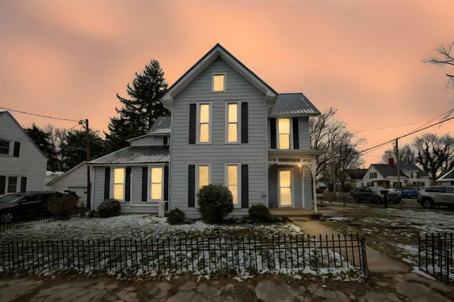 203 E Poplar Street, Harrodsburg, KY 40330