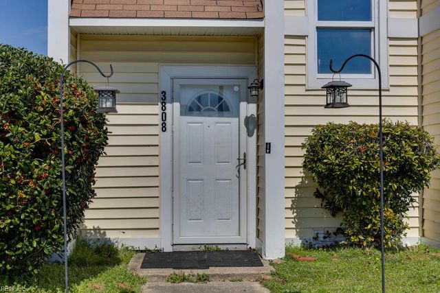 3808 Sugar Creek CIR, Portsmouth, VA 23703