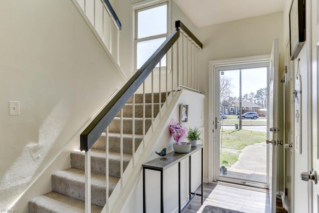 3808 Sugar Creek CIR, Portsmouth, VA 23703