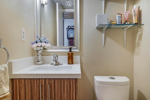 4801 NW 2nd Avenue 105, Boca Raton, FL 33431