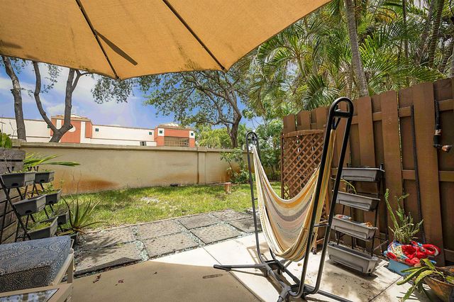 4801 NW 2nd Avenue 105, Boca Raton, FL 33431