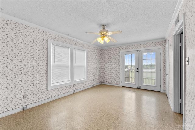 906 E Business 83 E Highway, San Juan, TX 78589