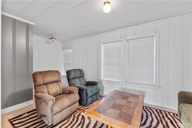 906 E Business 83 E Highway, San Juan, TX 78589