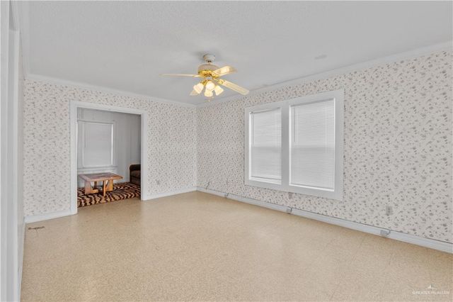 906 E Business 83 E Highway, San Juan, TX 78589