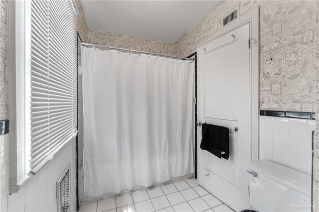 906 E Business 83 E Highway, San Juan, TX 78589