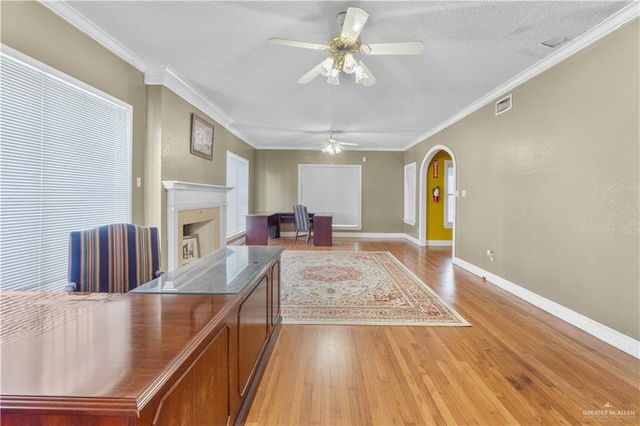 906 E Business 83 E Highway, San Juan, TX 78589