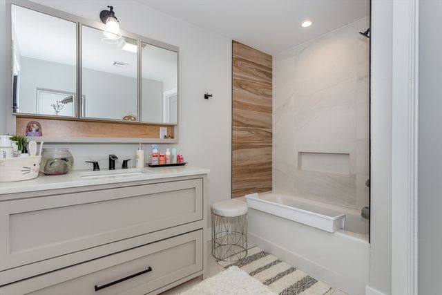 100 Gerald Rd, Milton, MA 02186