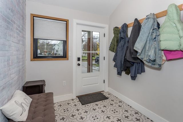 100 Gerald Rd, Milton, MA 02186