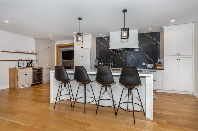 100 Gerald Rd, Milton, MA 02186