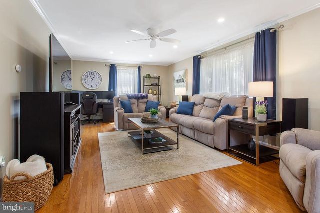 1545 VALLEY RD, Lancaster, PA 17603