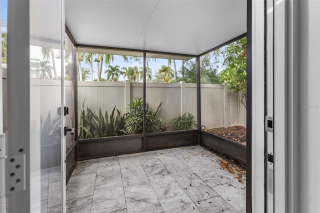 131 TOLEDO WAY NE, St Petersburg, FL 33704