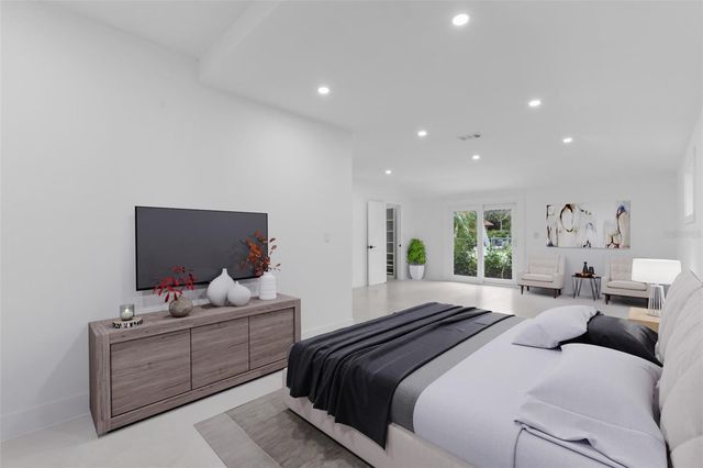 131 TOLEDO WAY NE, St Petersburg, FL 33704