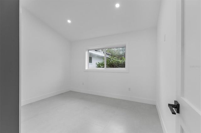 131 TOLEDO WAY NE, St Petersburg, FL 33704