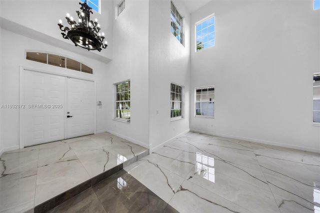 19371 SW 30th St, Miramar, FL 33029