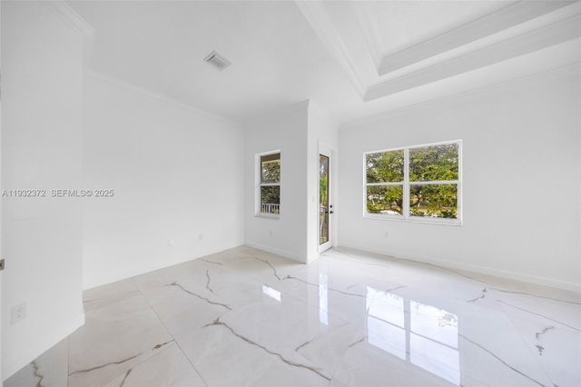 19371 SW 30th St, Miramar, FL 33029