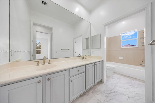 19371 SW 30th St, Miramar, FL 33029