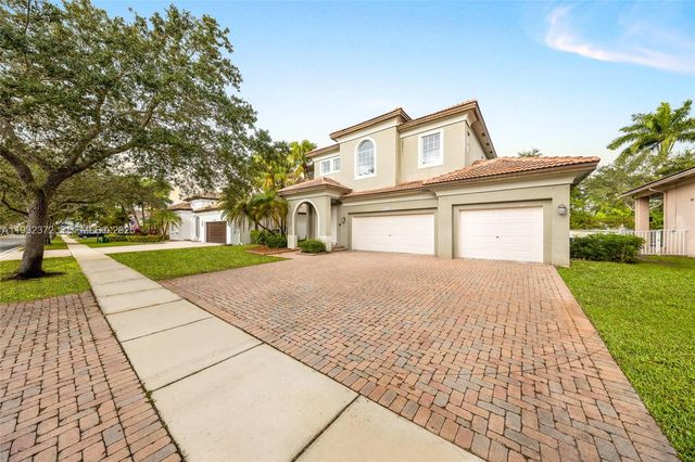 19371 SW 30th St, Miramar, FL 33029