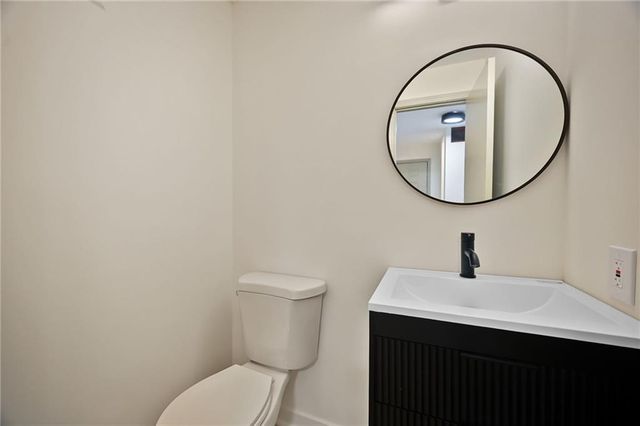 10208 Robinson Street, Overland Park, KS 66212