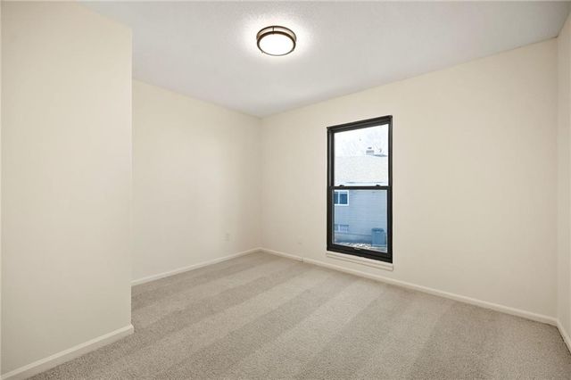 10208 Robinson Street, Overland Park, KS 66212