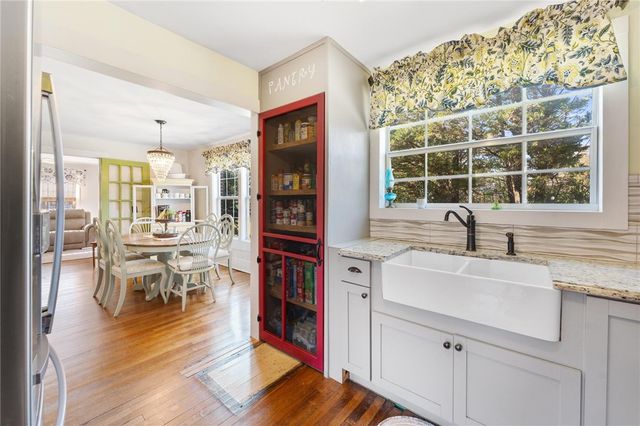 605 E Fair Play Boulevard, Fair Play, SC 29643