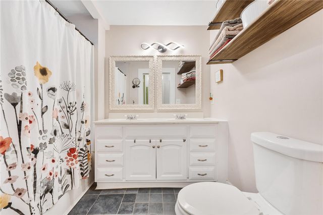 605 E Fair Play Boulevard, Fair Play, SC 29643