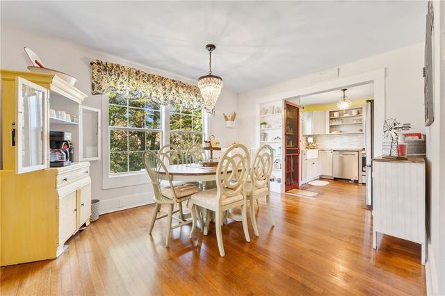 605 E Fair Play Boulevard, Fair Play, SC 29643