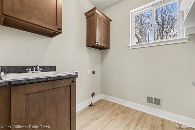 55140 Baker Road, Chesterfield, MI 48047