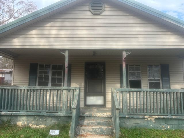 808 Mclemore Street, Lafayette, GA 30728