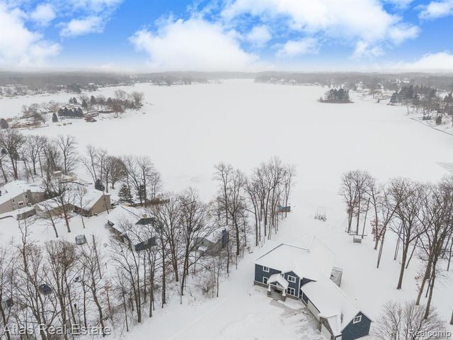 10128 Dar Lane, Goodrich, MI 48438