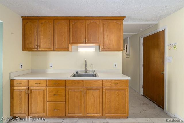 10128 Dar Lane, Goodrich, MI 48438