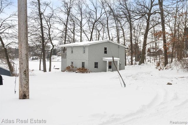 10128 Dar Lane, Goodrich, MI 48438