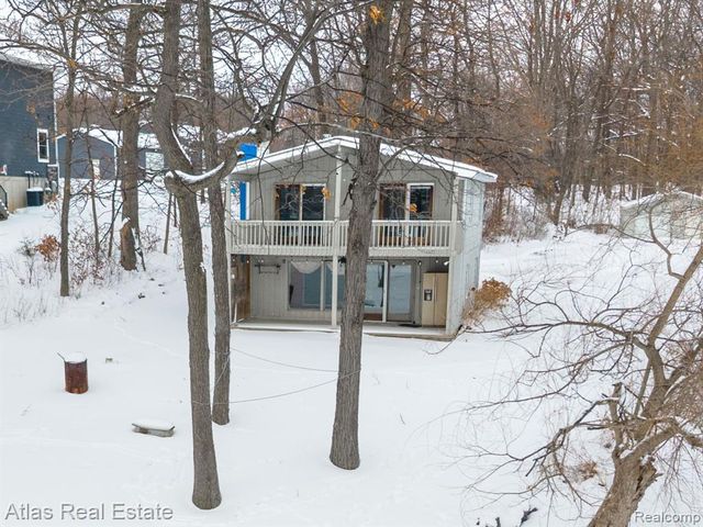 10128 Dar Lane, Goodrich, MI 48438