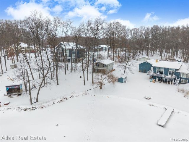 10128 Dar Lane, Goodrich, MI 48438