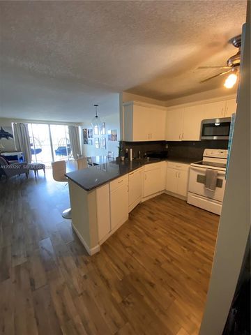 1660 NE 191st Street 4131, Miami, FL 33179