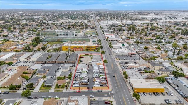 3916 3930 Gage Avenue, Bell, CA 90201