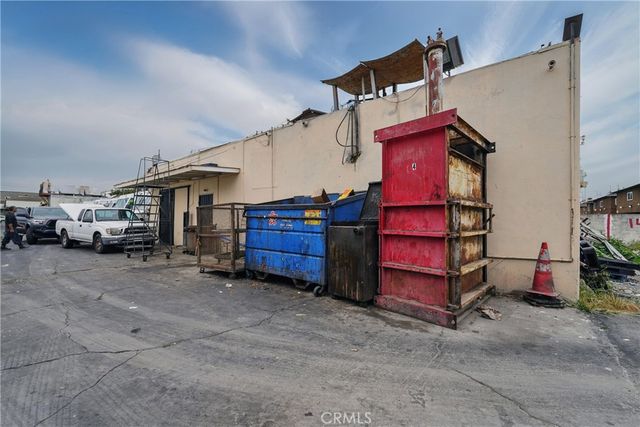 3916 3930 Gage Avenue, Bell, CA 90201