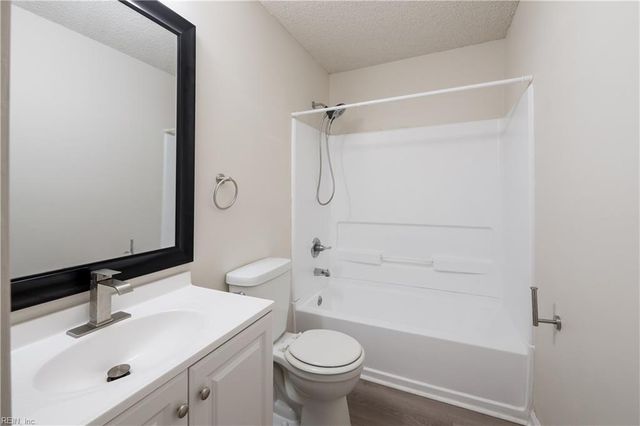 4164 Ohare DR, Virginia Beach, VA 23453