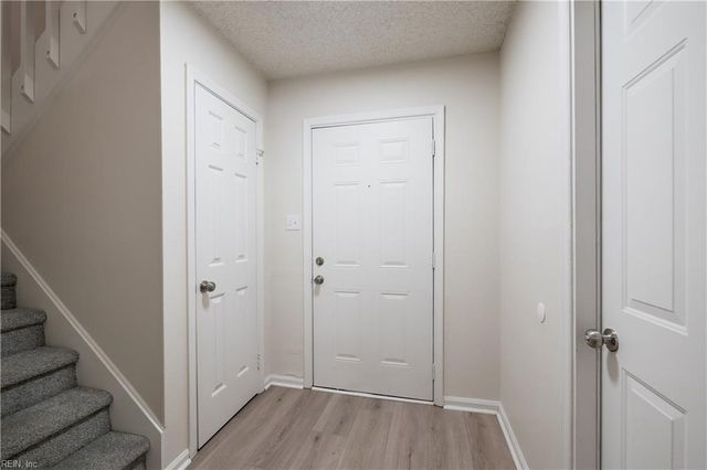 4164 Ohare DR, Virginia Beach, VA 23453