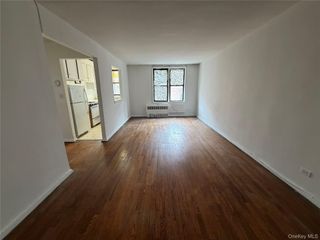141-05 Northern Boulevard 1E, Flushing, NY 11354