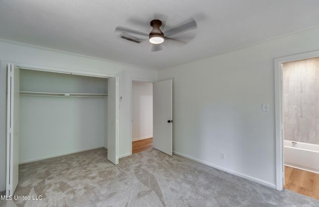 551 Holly Bush Road, Brandon, MS 39047