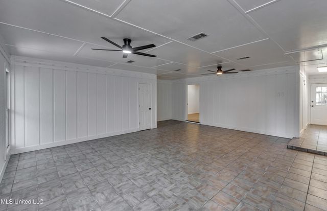 551 Holly Bush Road, Brandon, MS 39047