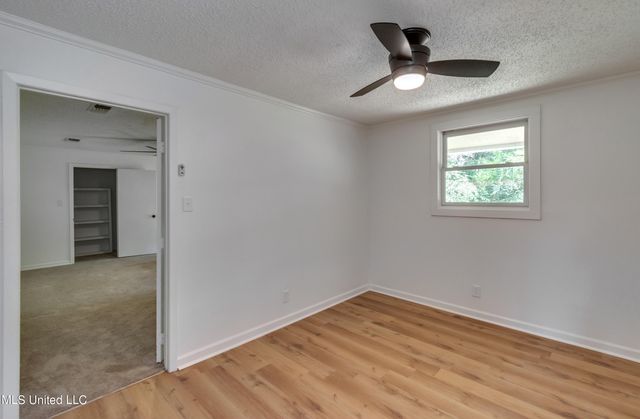 551 Holly Bush Road, Brandon, MS 39047