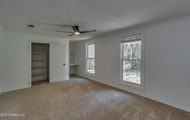 551 Holly Bush Road, Brandon, MS 39047