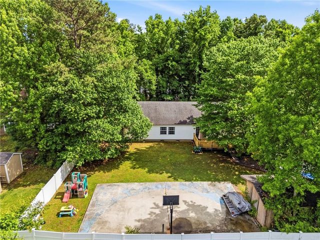 174 Morningside Road, Randleman, NC 27317